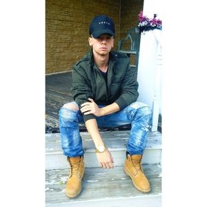 Meet your Posher, Michael